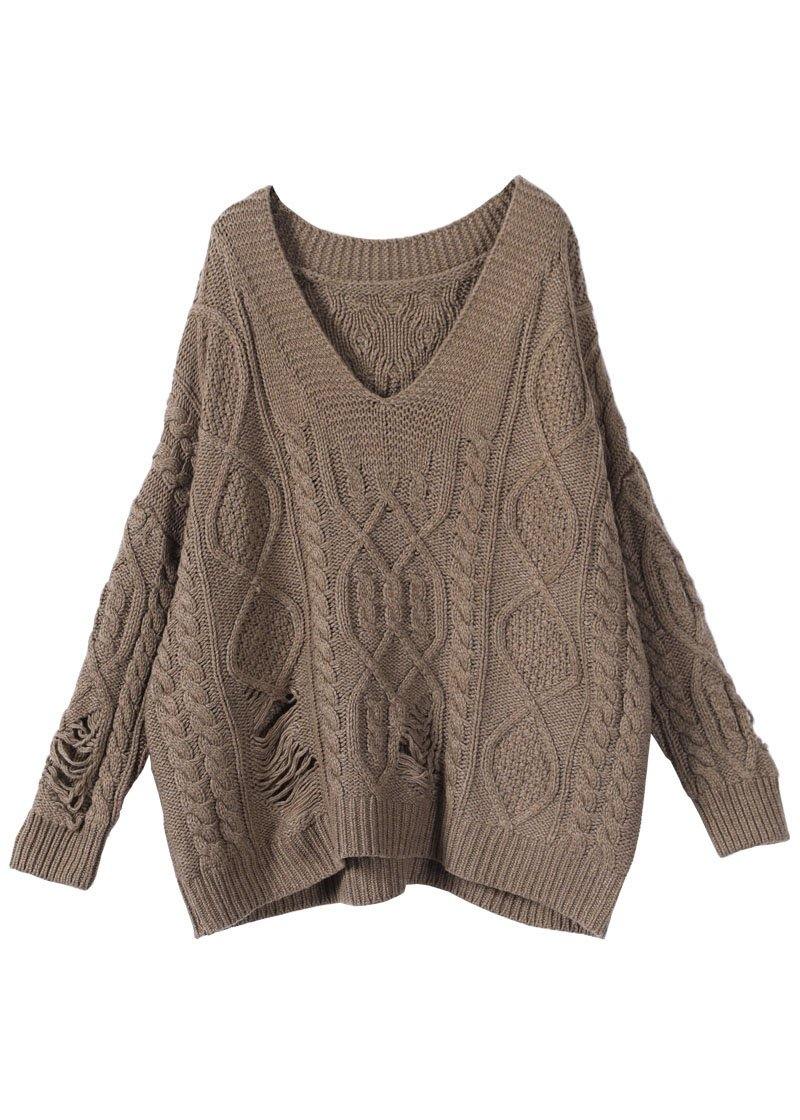 Well Tailored Sweater with a Graceful Silhouette