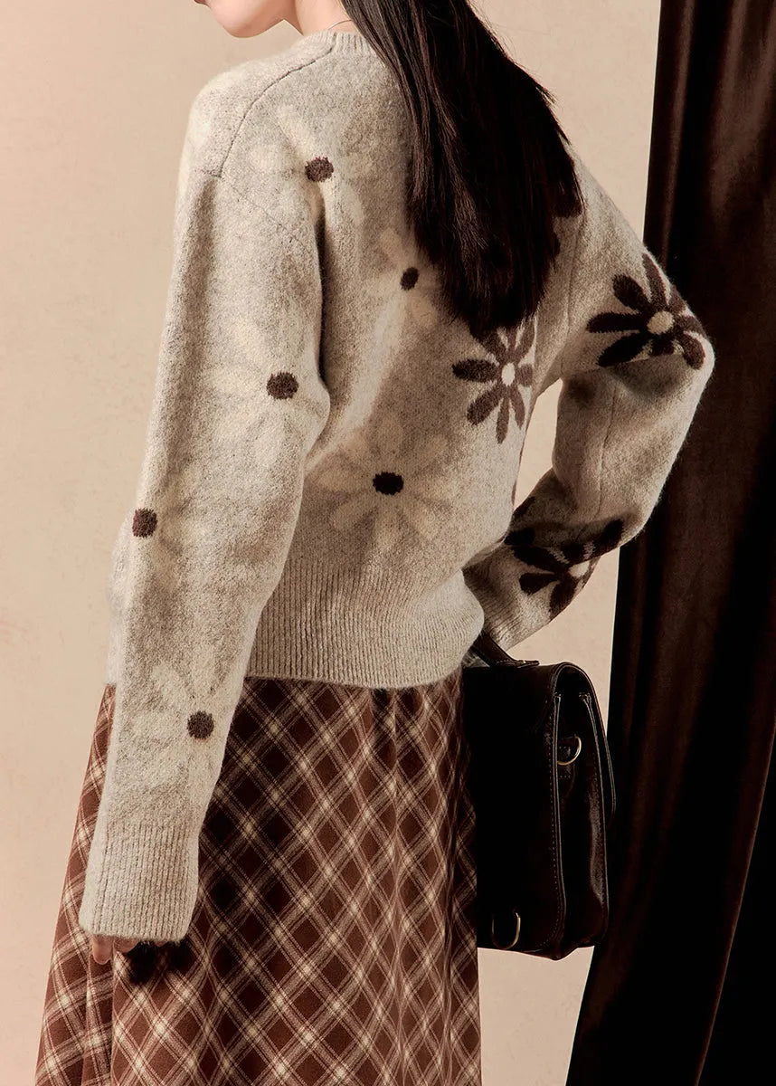 Beautifully Crafted Sweater in a Classic Style