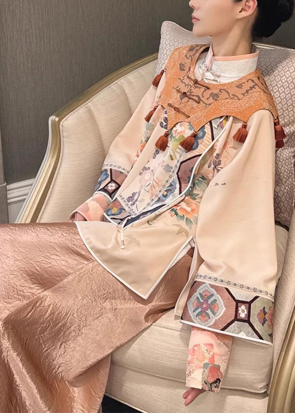 Classic Set with Timeless Appeal