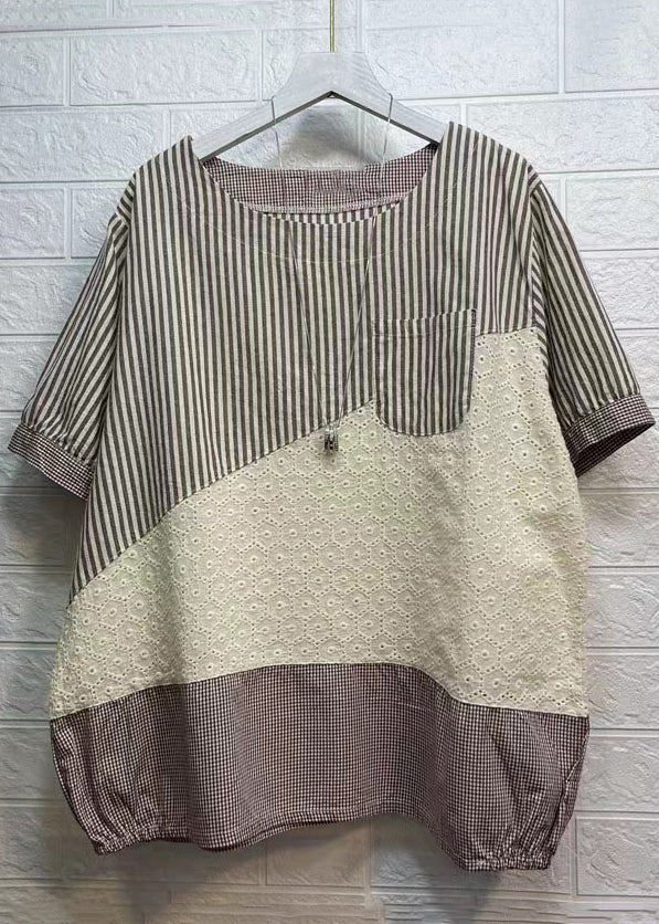 Classic Vintage Shirt with a Flattering Fit
