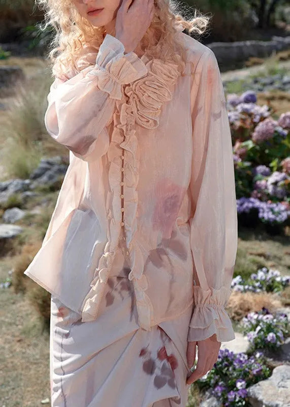 Well Tailored Shirt with a Graceful Silhouette