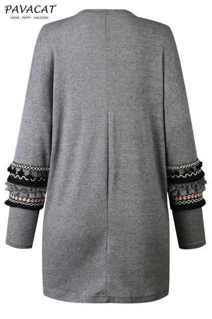 Effortlessly Elegant Cardigan with a Timeless Design