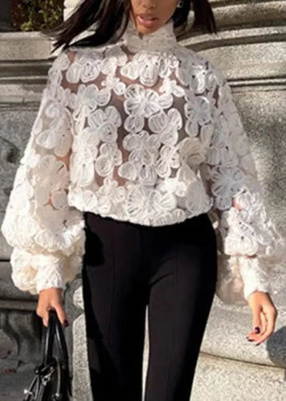 Beautifully Finished Top in a Timeless Design