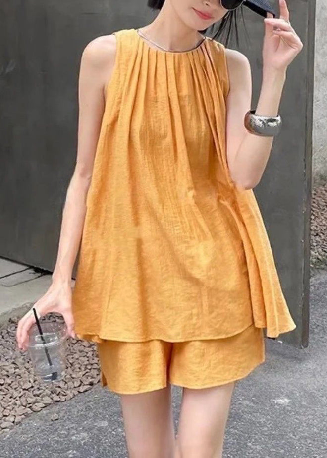 Sophisticated Garment with a Clean Classic Look