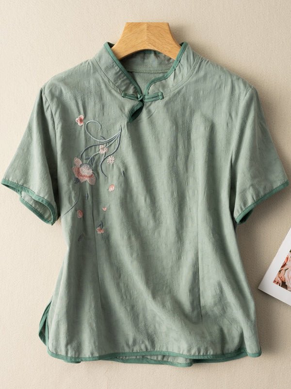 Classic Vintage & Enduringly Stylish Top