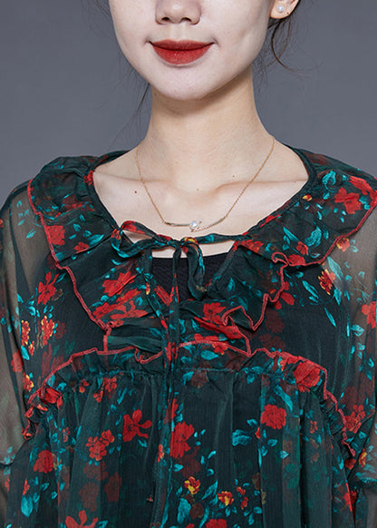 Effortlessly Elegant Top with a Timeless Design