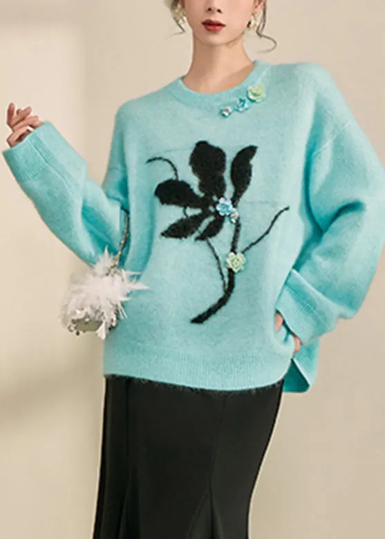 Beautifully Finished Sweater in a Timeless Design