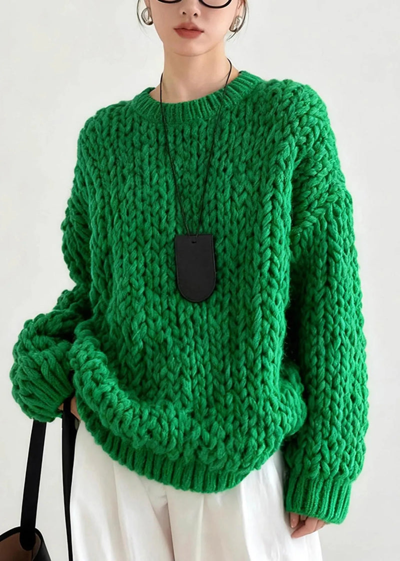 Classic Vintage Sweater with a Flattering Fit