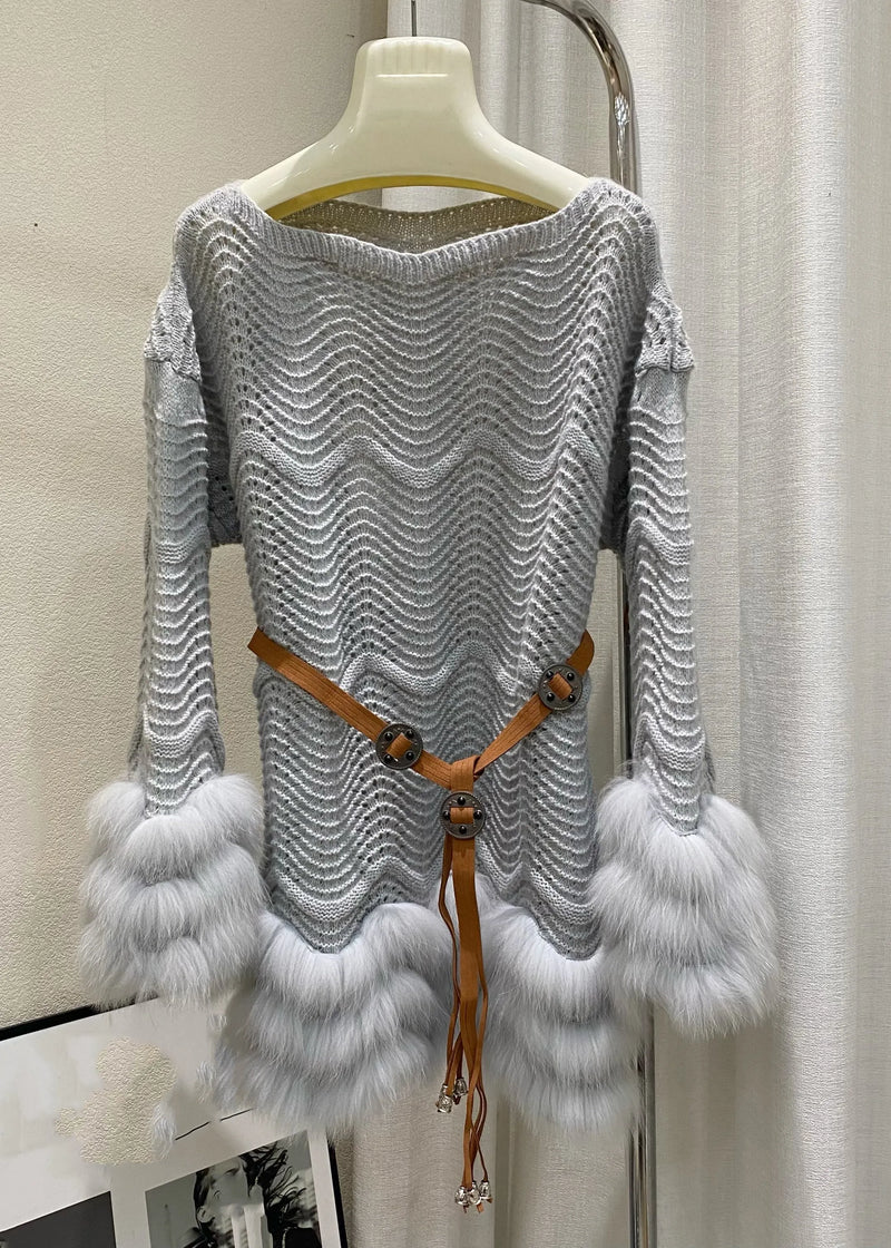 Classic Vintage Sweater with a Flattering Fit