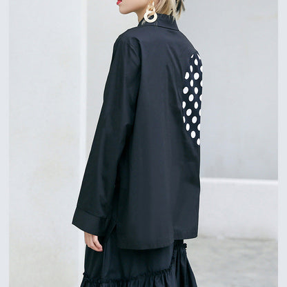 Gracefully Styled Blouse for Any Occasion