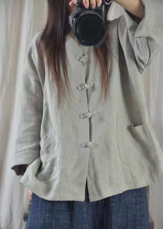 Well Tailored Shirt with a Graceful Silhouette