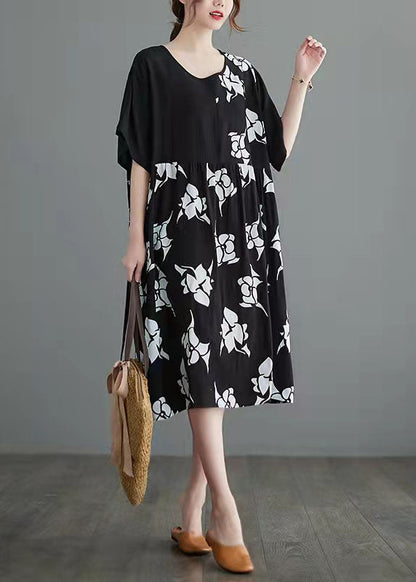 Classic Vintage Pullover with a Flattering Fit