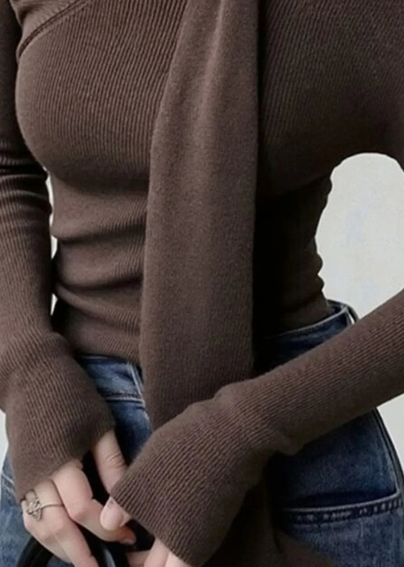 A Vintage Style Top with Delicate Timeless Details