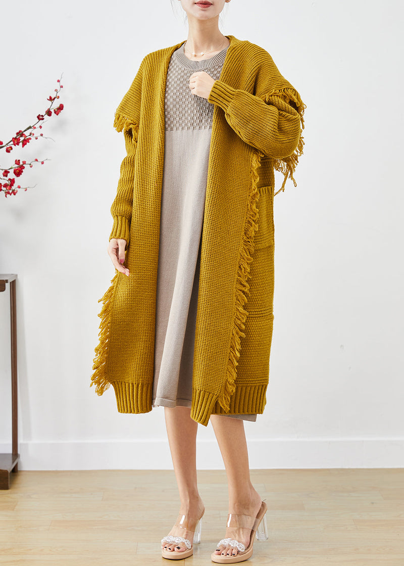 Classic Vintage Cardigan with a Flattering Fit