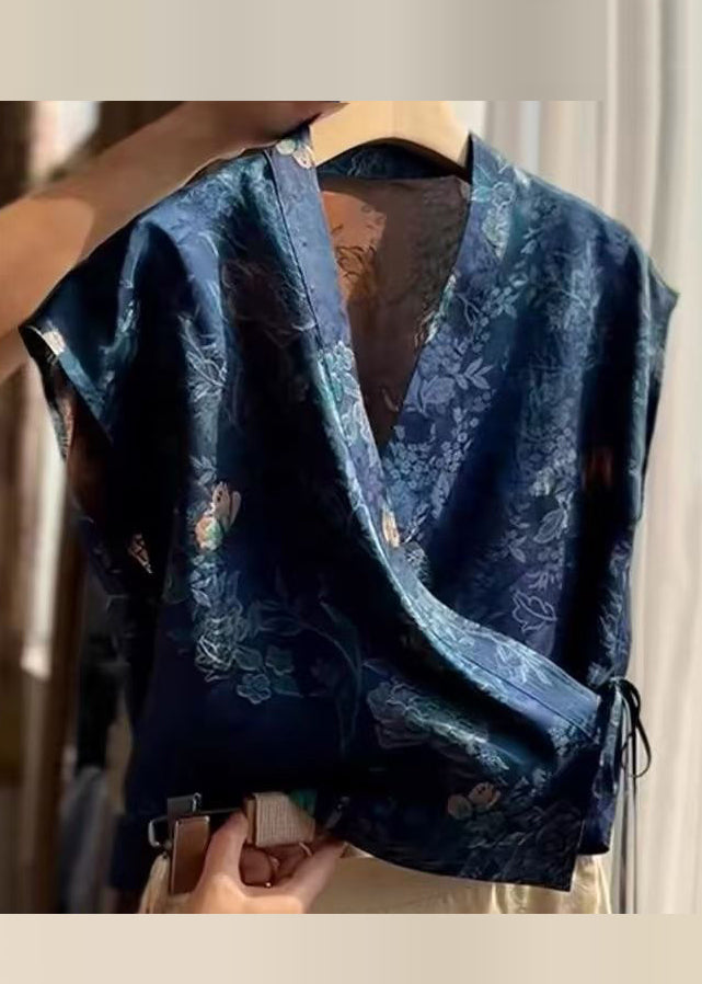 Well Tailored Shirt with a Graceful Silhouette