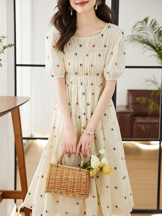 Elegantly Styled Dress for Everyday Wear