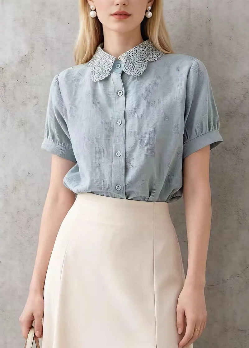Elegantly Styled Blouse for Everyday Wear