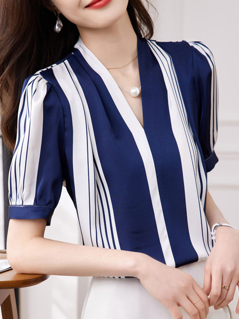 Effortlessly Elegant Shirt with a Timeless Design