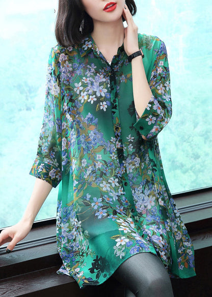 A Vintage Style Shirt with Delicate Timeless Details