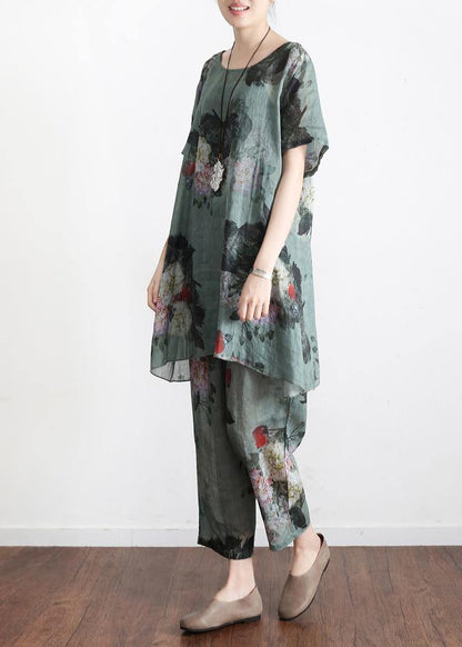 Classic Vintage Shirt with a Flattering Fit