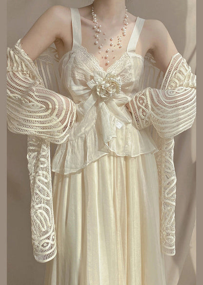 Effortlessly Elegant Garment with a Timeless Design