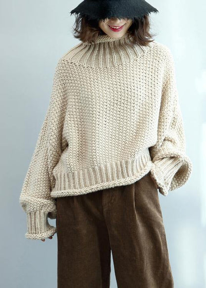 Polished Top with an Effortless Classic Look