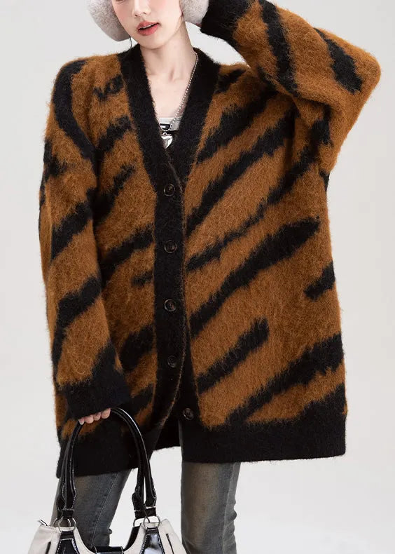 Polished Cardigan with an Effortless Classic Look