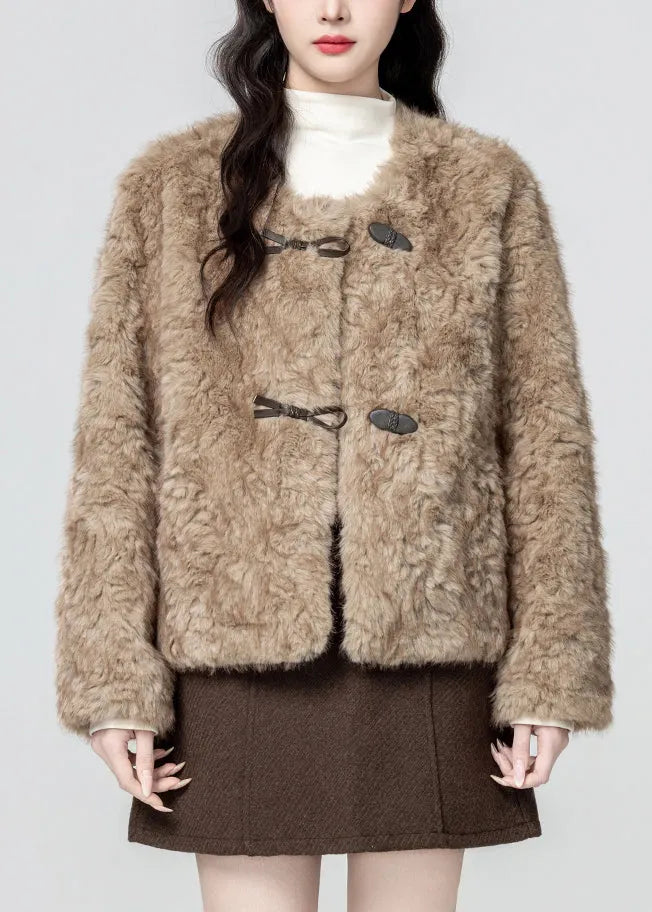 Sophisticated Coat with a Clean Classic Look