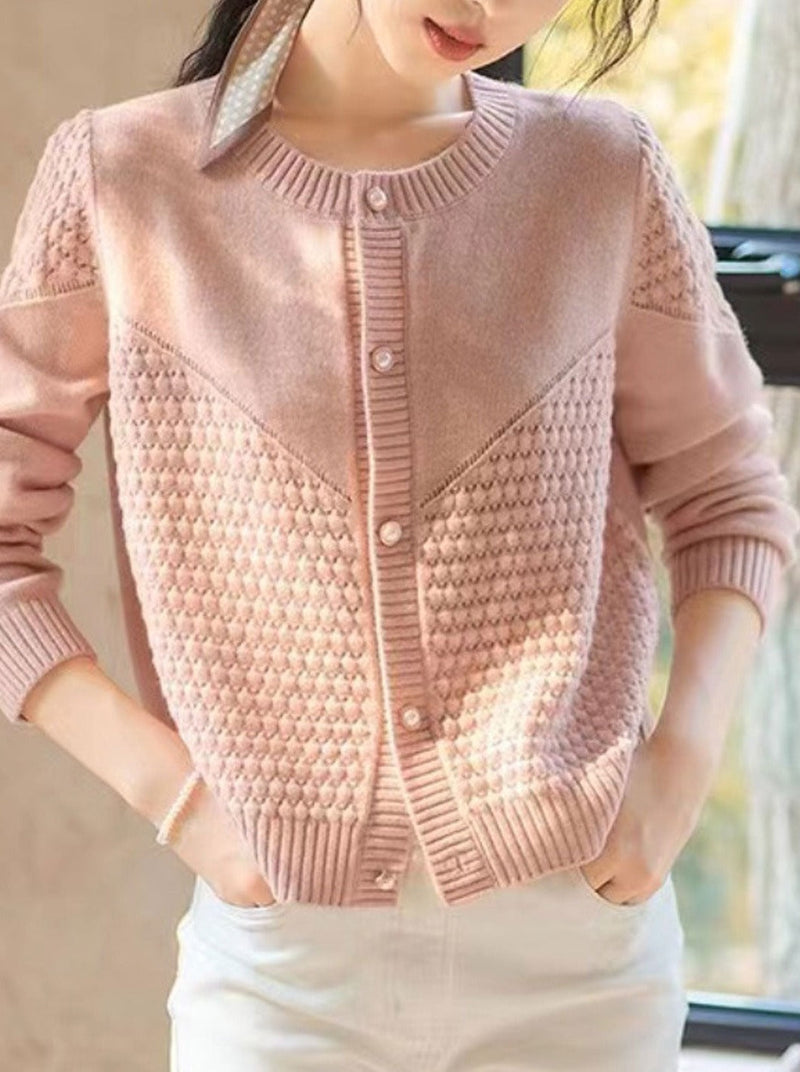Gracefully Styled Cardigan for Any Occasion