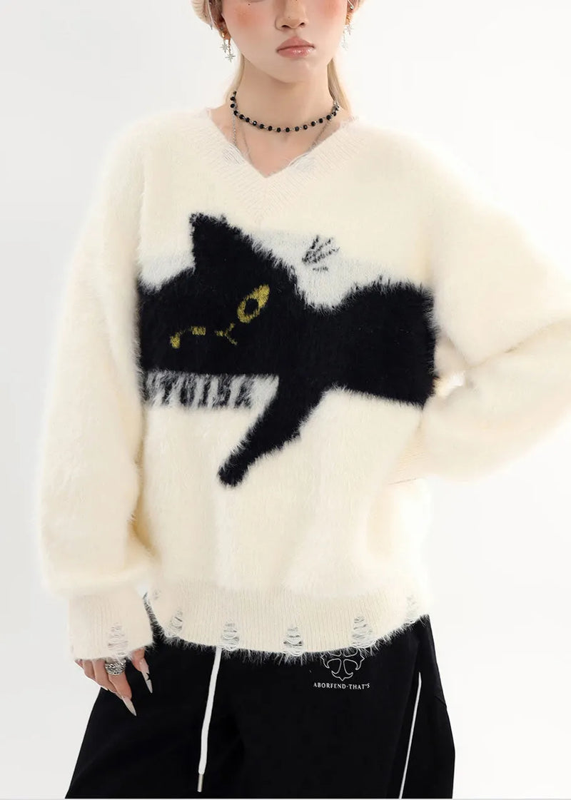 Beautifully Finished Sweater in a Timeless Design