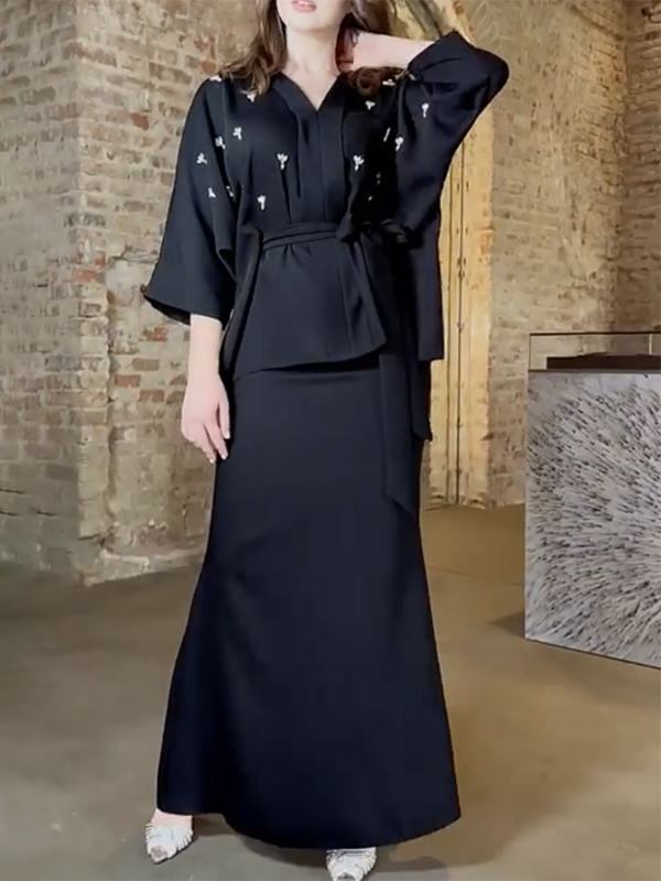 Elegantly Styled Blouse for Everyday Wear