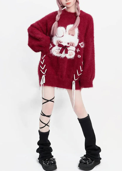 Well Tailored Sweater with a Graceful Silhouette