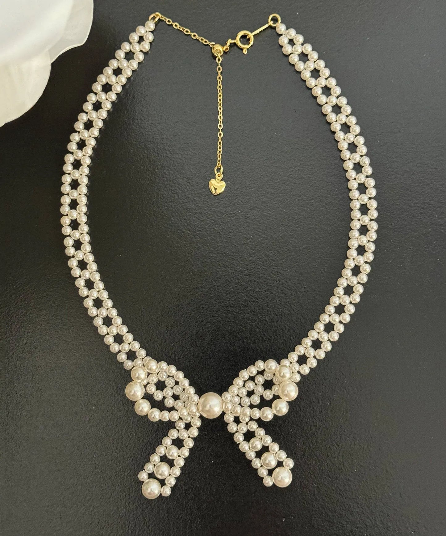 Classic Pearl Set with Timeless Appeal