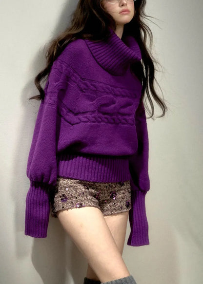 Effortlessly Elegant Sweater with a Timeless Design