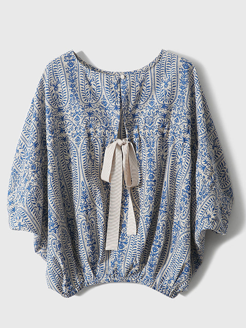 Elegantly Styled Blouse for Everyday Wear