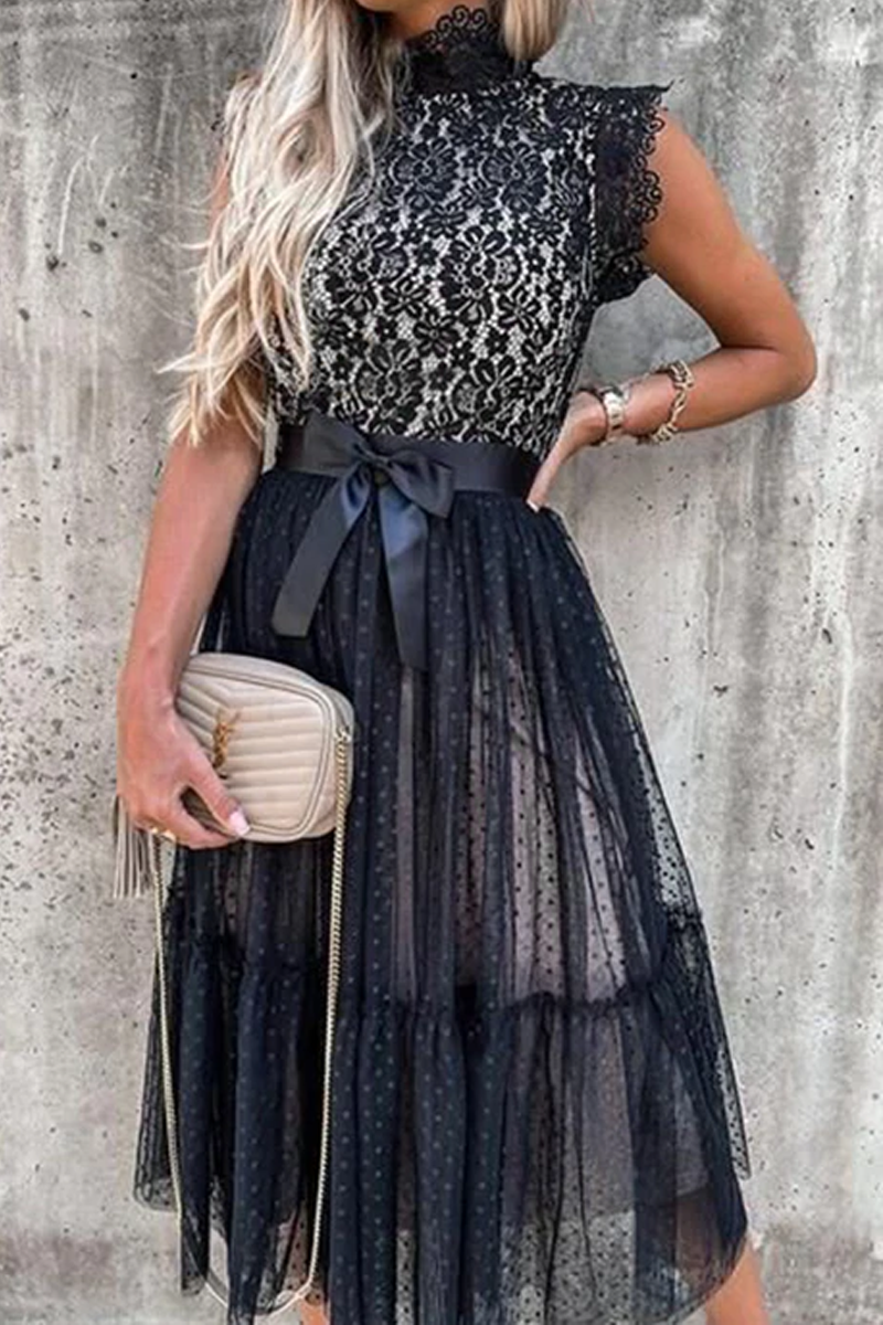 Classic Vintage Dress with a Flattering Fit
