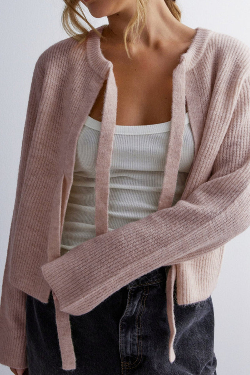Elegantly Styled Cardigan for Everyday Wear