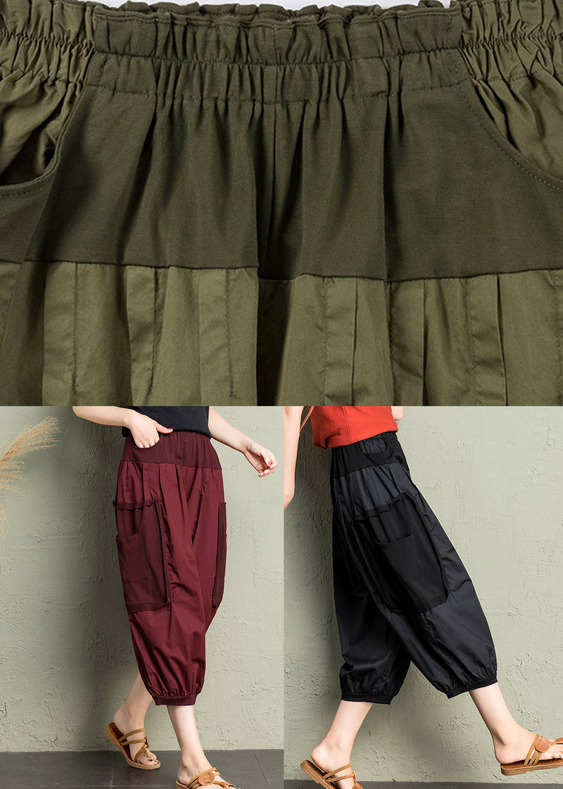 Effortlessly Elegant Pants with a Timeless Design