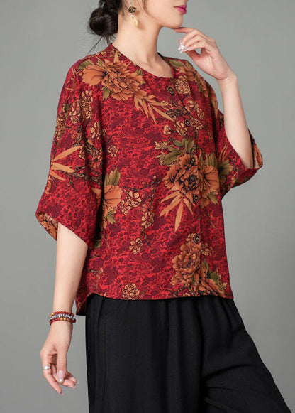 Beautifully Crafted Blouse in a Classic Style