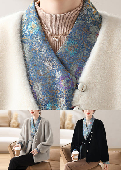 Classic Vintage & Enduringly Stylish Coat