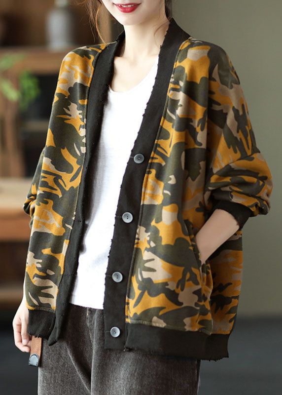 Classic Vintage Coat with a Flattering Fit