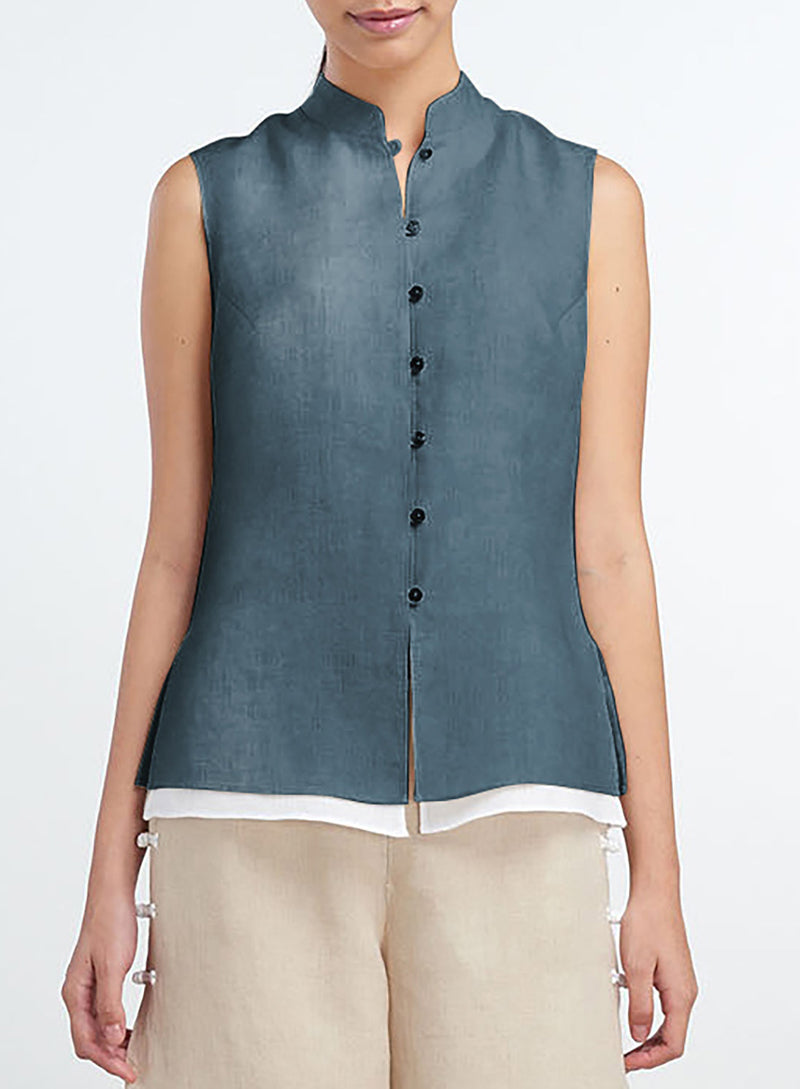 Gracefully Styled Garment for Any Occasion