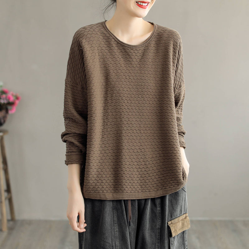Well Tailored Sweater with a Graceful Silhouette