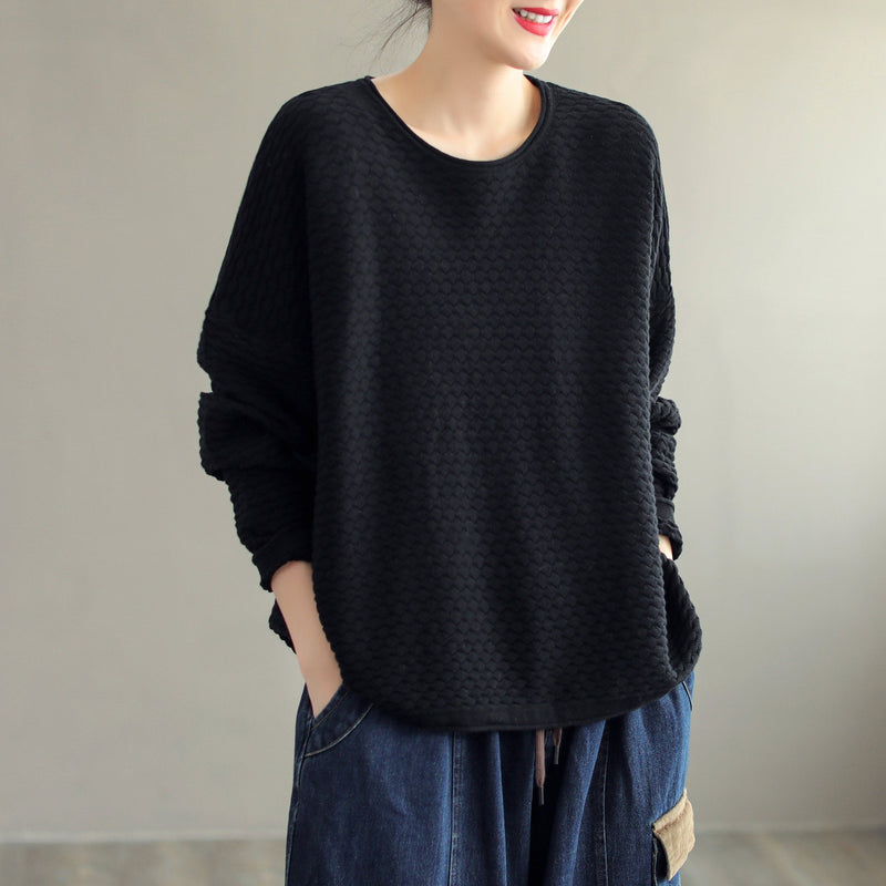 Well Tailored Sweater with a Graceful Silhouette