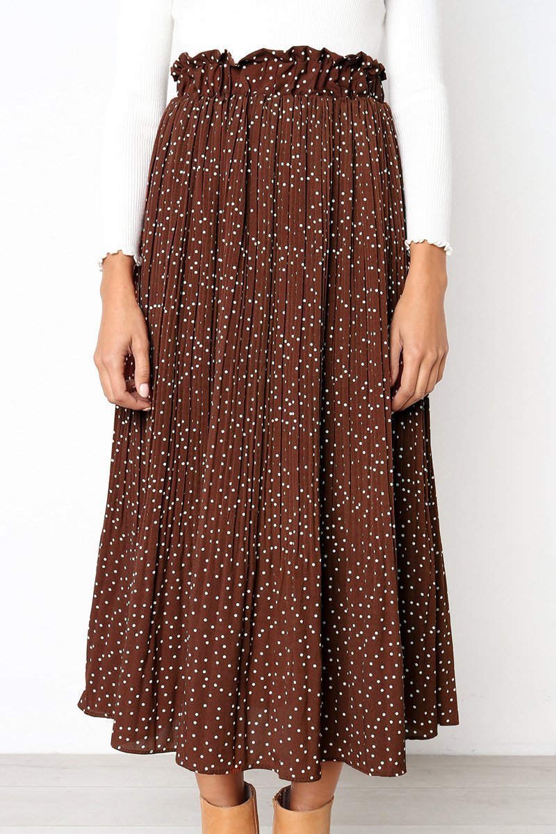 Well Tailored Garment with a Graceful Silhouette