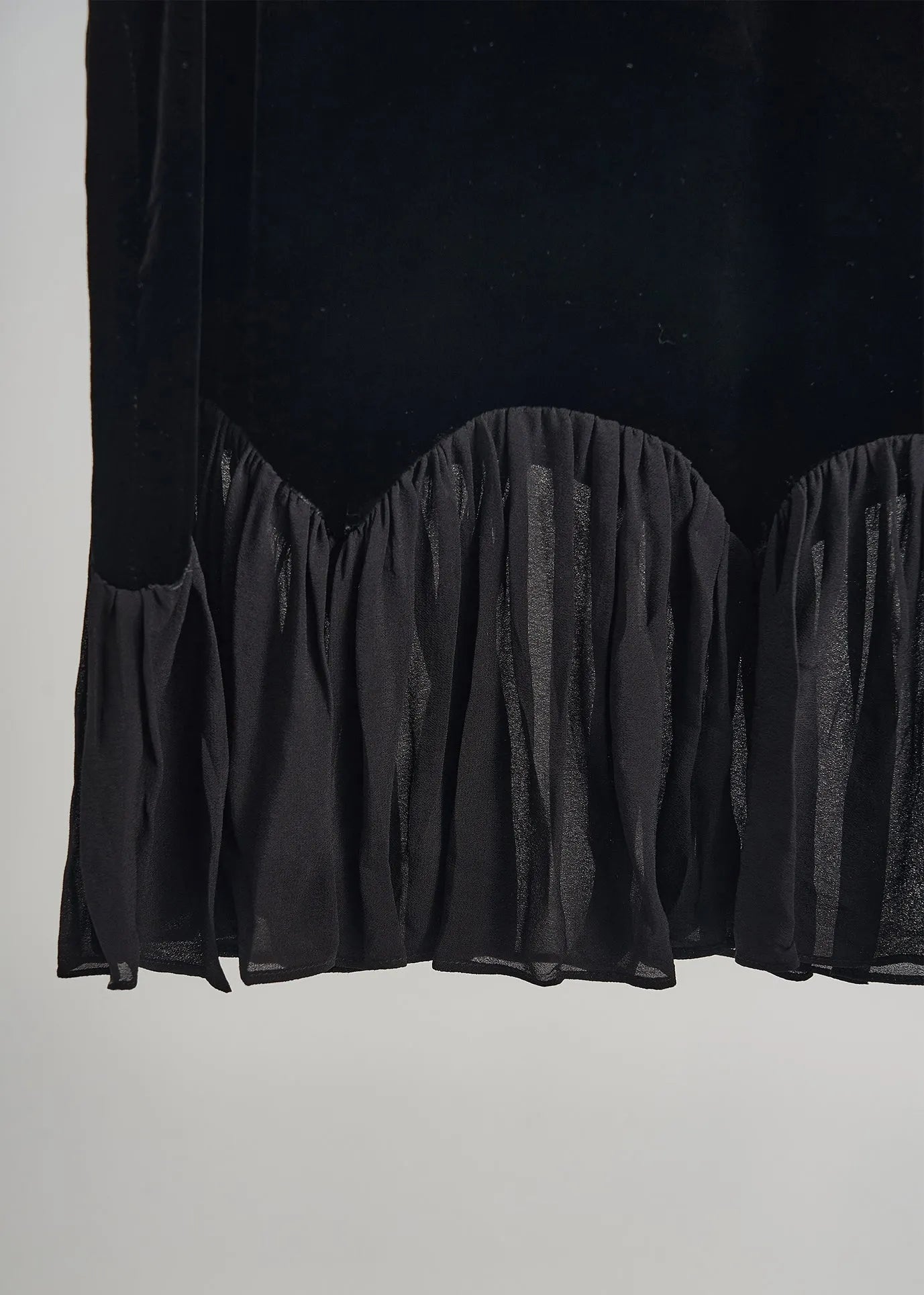 Classic Vintage & Enduringly Stylish Garment
