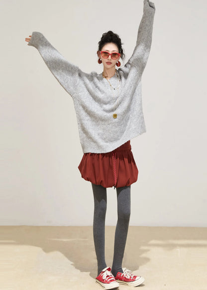 Well Tailored Sweater with a Graceful Silhouette