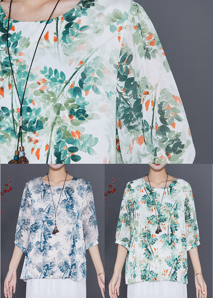 Well Tailored Blouse with a Graceful Silhouette