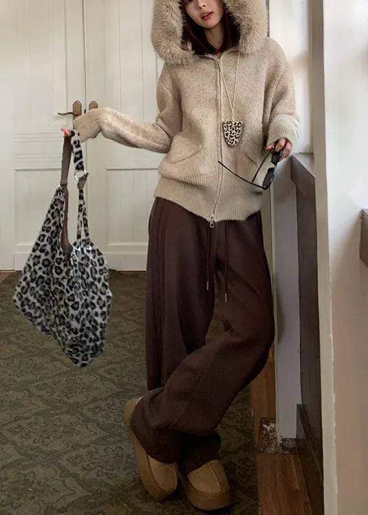 Beautifully Finished Coat in a Timeless Design
