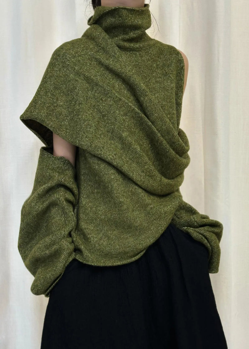 Beautifully Finished Sweater in a Timeless Design